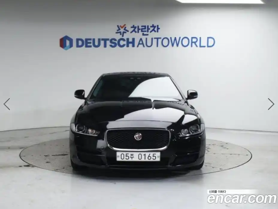Jaguar XE 2016 2.0 Автомат в Москве № 283946, фото 3