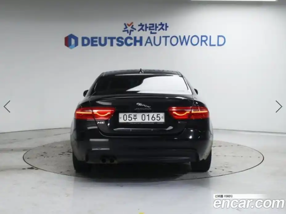 Jaguar XE 2016 2.0 Автомат в Москве № 283946, фото 4