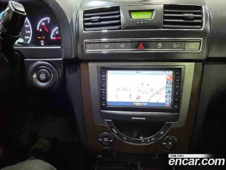 SsangYong Rexton 2013 2.0 Автомат в Москве № 28448, фото 12