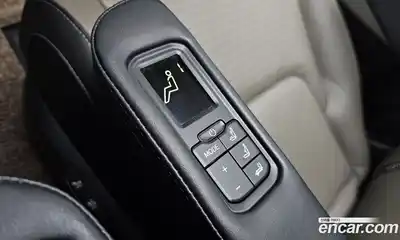 Kia Canival 2025 2.2 Автомат в Москве № 286589, миниатюра 4