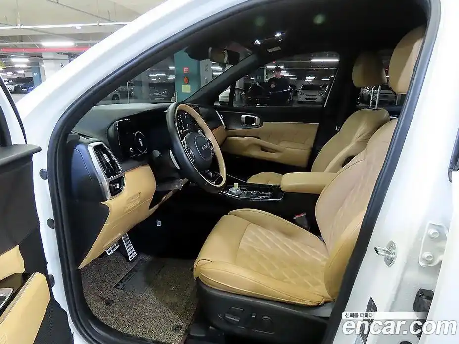 Kia Sorento 2023 1.6 Автомат в Москве № 287659, фото 10