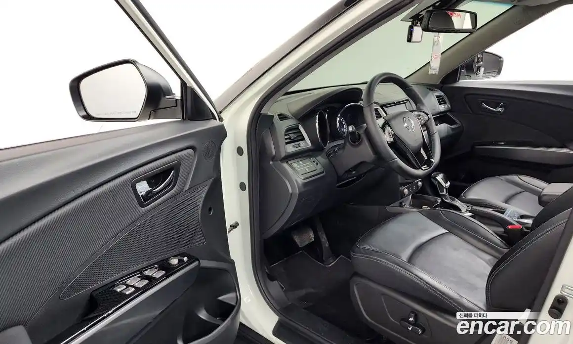 SsangYong TIBOLI 2019 1.6 Автомат в Москве № 28779, фото 10
