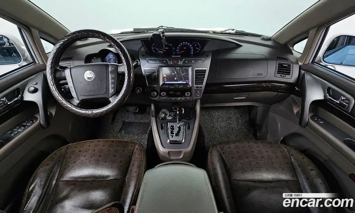 SsangYong Korando 2014 2.0 Автомат в Москве № 291383, фото 15