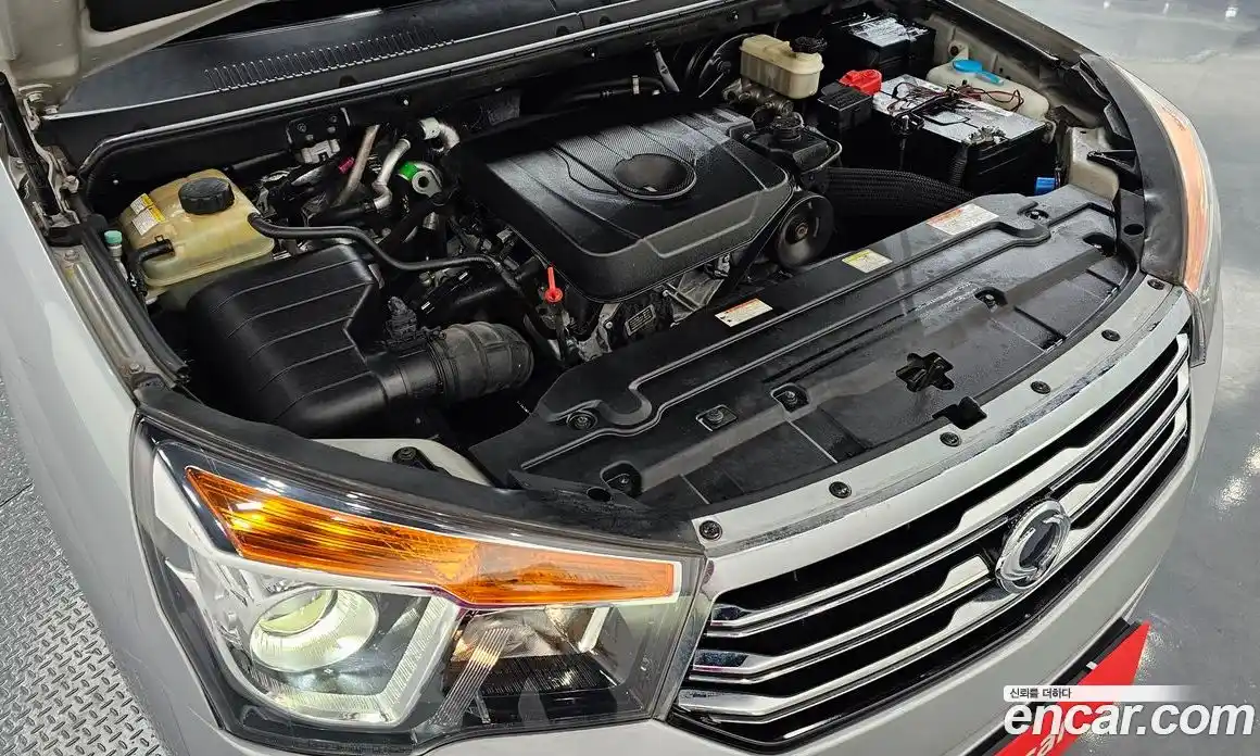 SsangYong Korando 2014 2.0 Автомат в Москве № 291383, фото 17