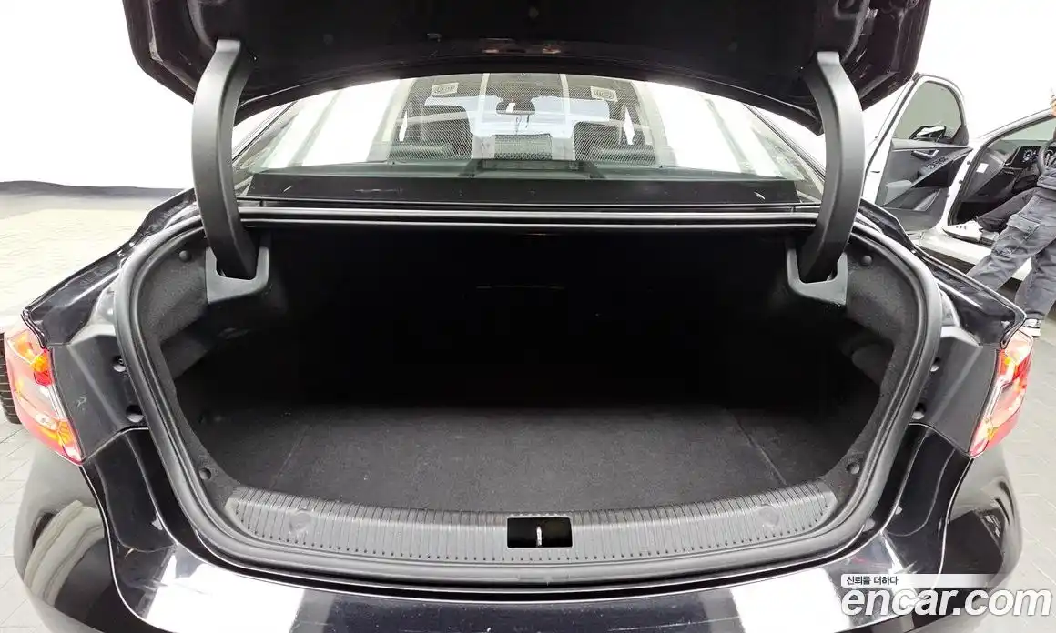 Renault SM6 2016 2.0 Автомат в Москве № 292454, фото 4