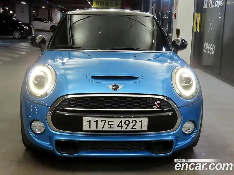 Mini Cooper 2019 2.0 Автомат в Москве № 294379, фото 2
