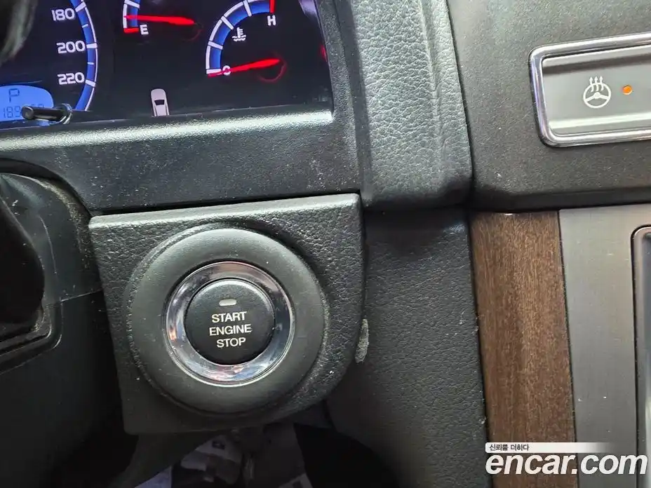 SsangYong Rexton 2015 2.0 Автомат в Москве № 29563, фото 13