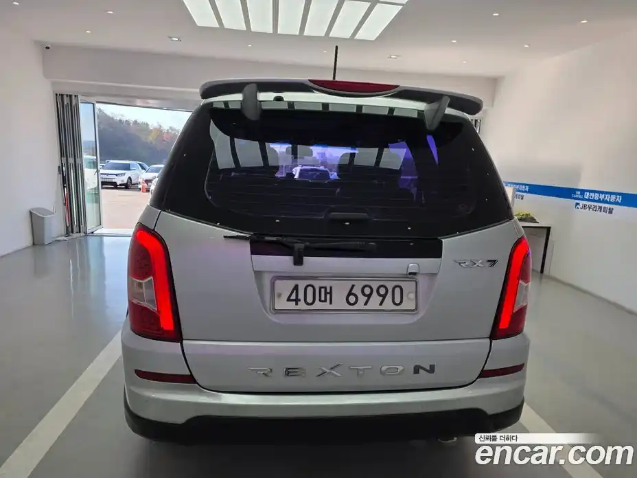 SsangYong Rexton 2015 2.0 Автомат в Москве № 29563, фото 4