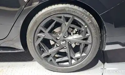 Hyundai Avante 2025 1.6 Автомат в Москве № 296988, миниатюра 10