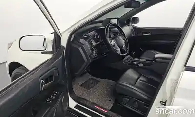 SsangYong Korando 2016 2.0 Автомат в Москве № 29942, миниатюра 4