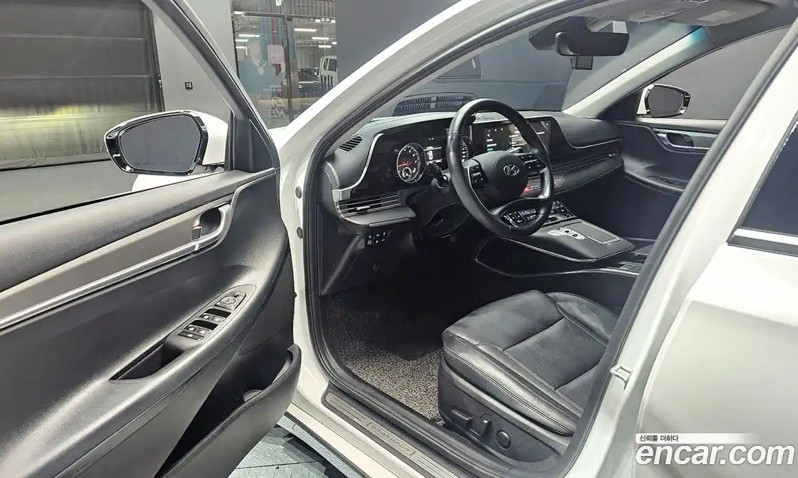 Hyundai Grandeur 2020 2.5 Автомат в Москве № 304908, фото 13