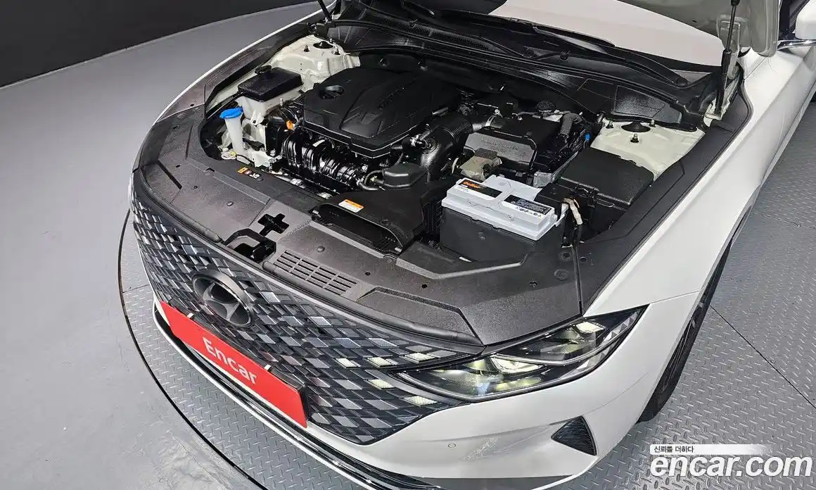 Hyundai Grandeur 2020 2.5 Автомат в Москве № 304908, фото 17