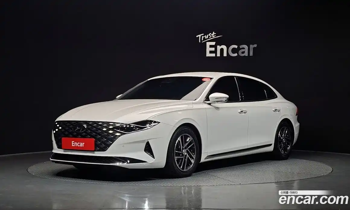Hyundai Grandeur 2020 2.5 Автомат в Москве № 304908, фото 9