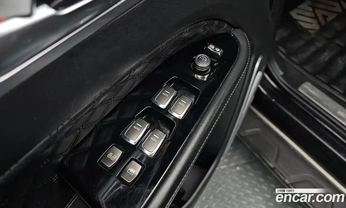 SsangYong Rexton 2021 2.2 Автомат в Москве № 30675, фото 15