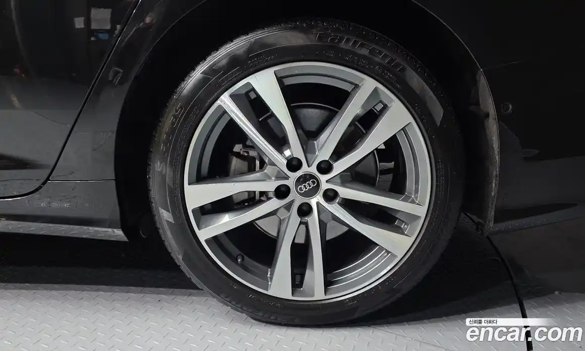 Audi A6 2022 2.0 Автомат в Москве № 311974, фото 6