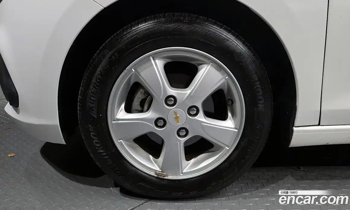 Chevrolet Spark 2017 1.0 Автомат в Москве № 314968, фото 4