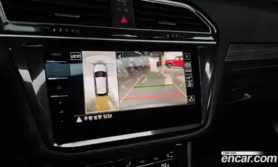 Volkswagen Tiguan 2024 2.0 Автомат в Москве № 317769, миниатюра 4