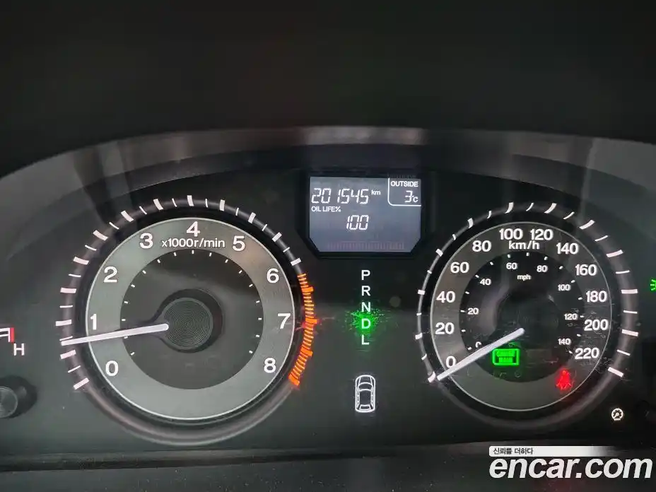 Honda Odyssey 2015 3.5 Автомат в Москве № 318761, фото 13