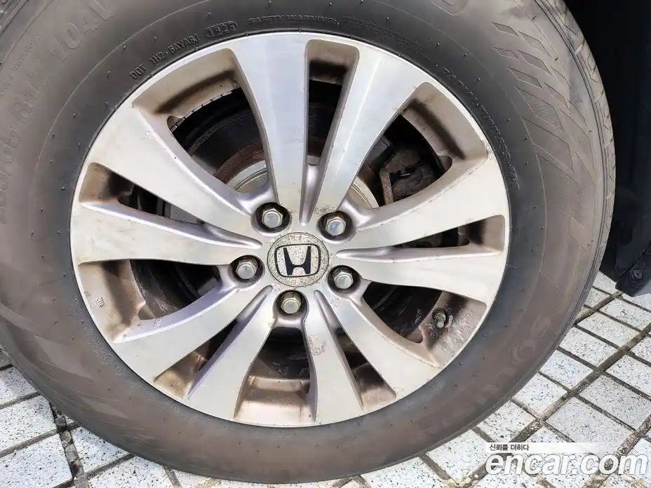 Honda Odyssey 2015 3.5 Автомат в Москве № 318761, фото 16