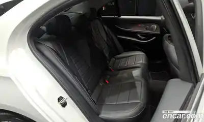 Mercedes-Benz E-Class 2019 2.0 Автомат в Москве № 322251, миниатюра 11