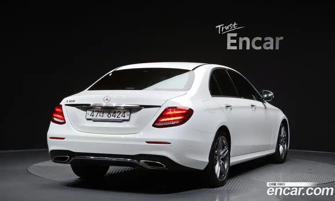 Mercedes-Benz E-Class 2019 2.0 Автомат в Москве № 322251, фото 14