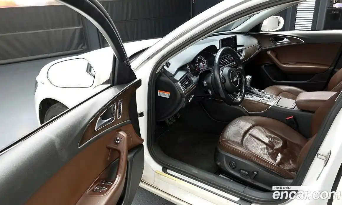 Audi A6 2015 2.0 Автомат в Москве № 325810, фото 15