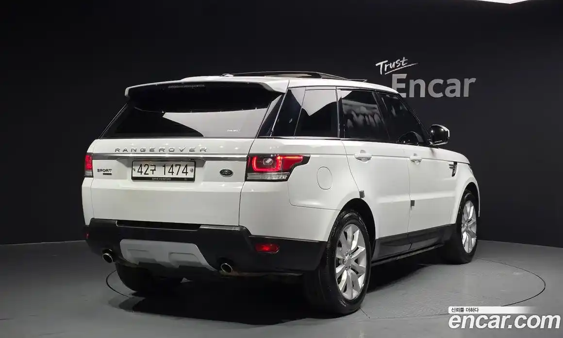 Land Rover Range-Rover Sport 2015 3.0 Автомат в Москве № 328492, фото 17