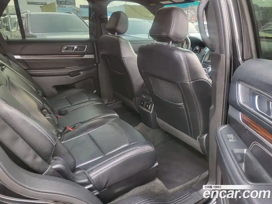 Ford Explorer 2016 2.3 Автомат в Москве № 330705, фото 7