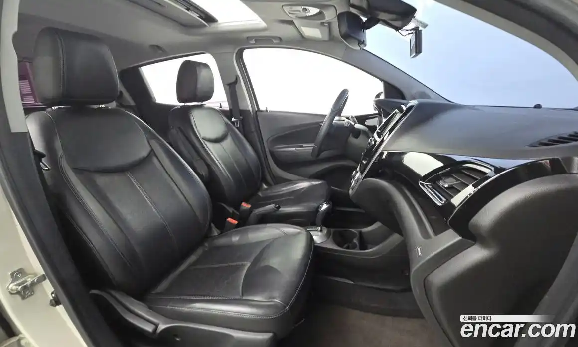 Chevrolet Spark 2016 1.0 Автомат в Москве № 332166, фото 19