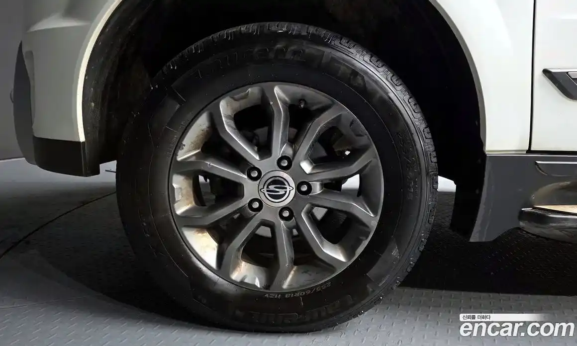 SsangYong Korando 2016 2.0 Автомат в Москве № 33687, фото 14