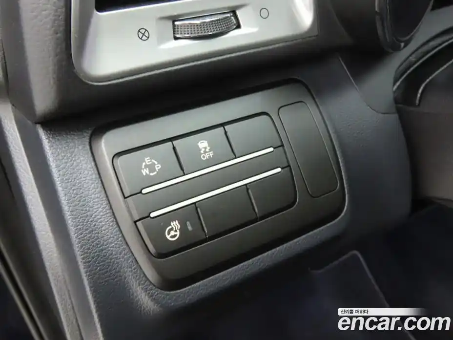 SsangYong TIBOLI 2016 1.6 Автомат в Москве № 33741, фото 10