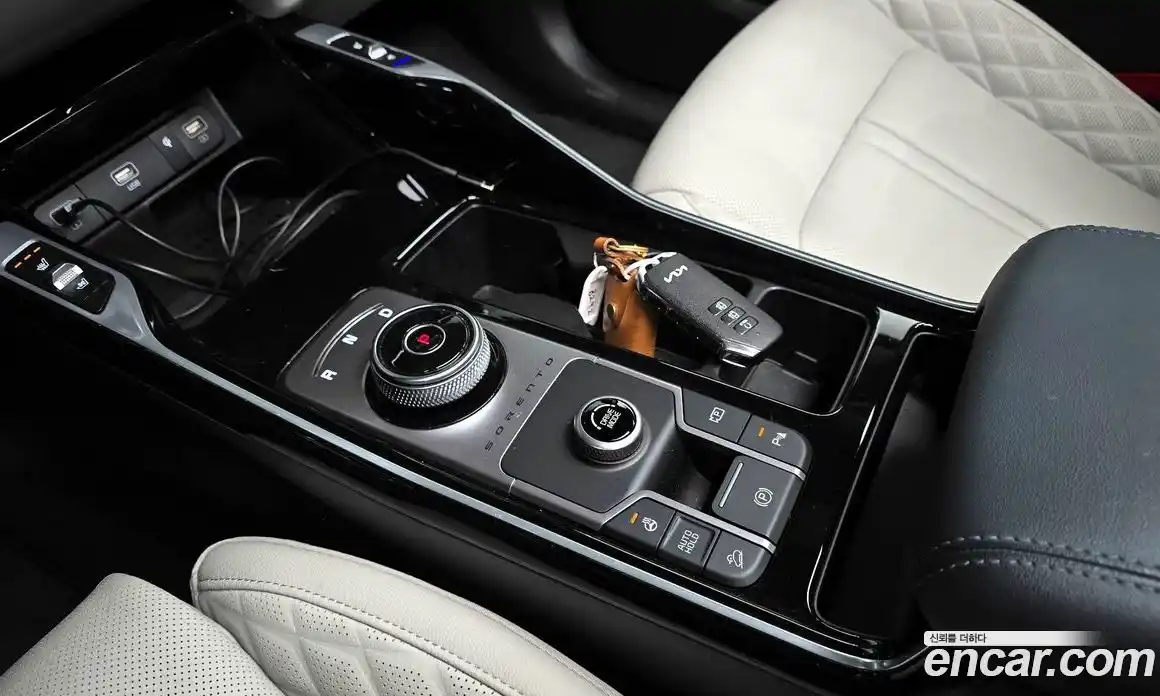 Kia Sorento 2023 1.6 Автомат в Москве № 337843, фото 15