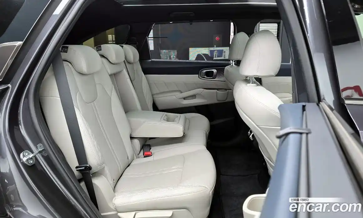 Kia Sorento 2023 1.6 Автомат в Москве № 337843, фото 7