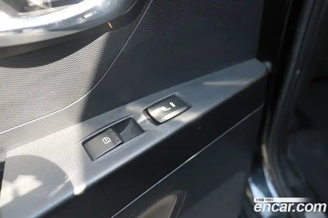 SsangYong Korando 2012 2.0 Автомат в Москве № 342122, фото 11