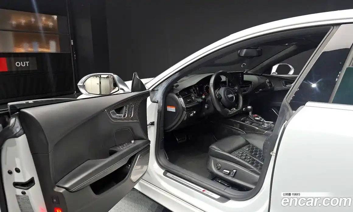 Audi RS7 2016 4.0 Автомат в Москве № 343617, фото 18