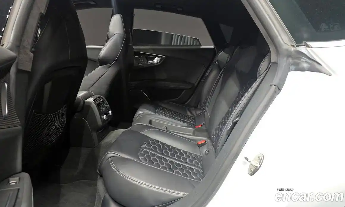 Audi RS7 2016 4.0 Автомат в Москве № 343617, фото 8