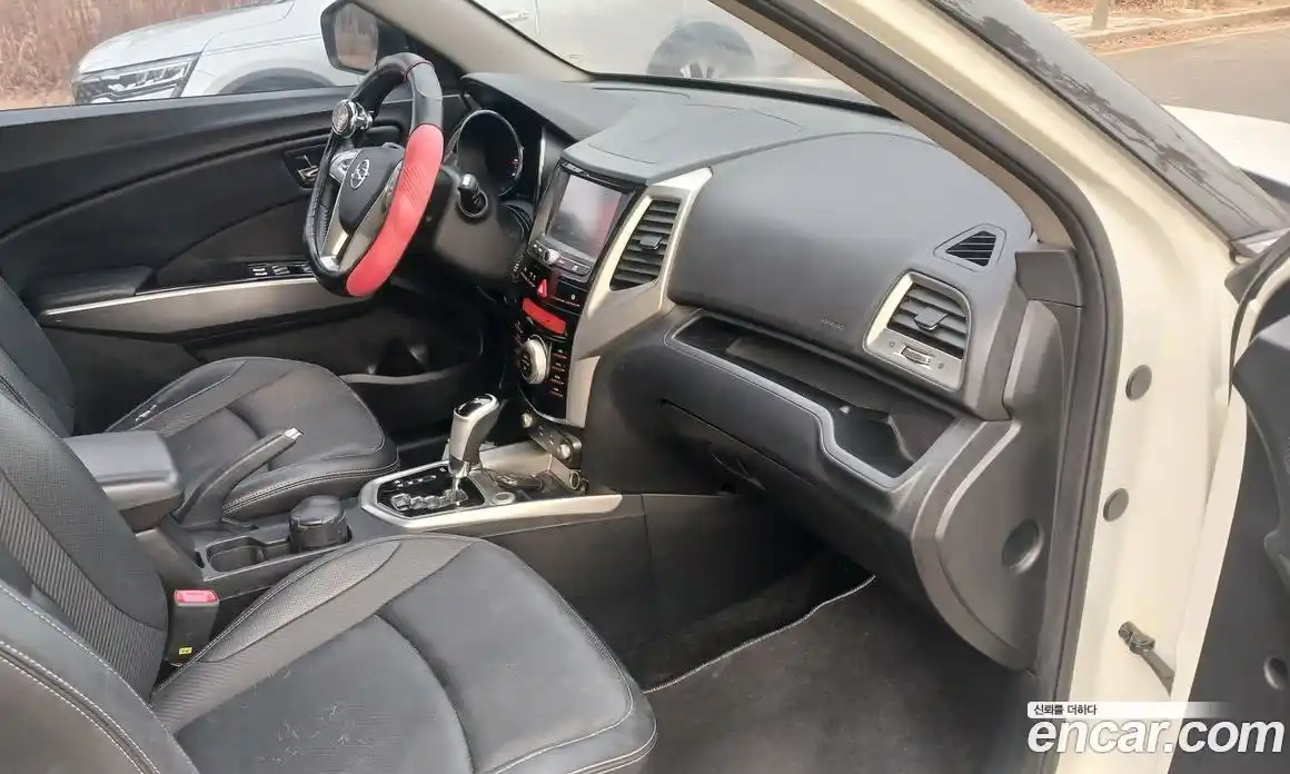 SsangYong TIBOLI 2015 1.6 Автомат в Москве № 35695, фото 16