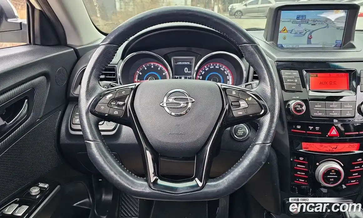 SsangYong TIBOLI 2017 1.6 Автомат в Москве № 35997, фото 13