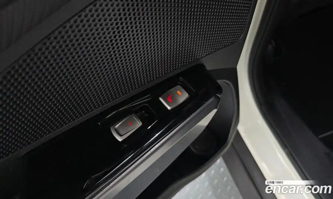 SsangYong TIBOLI 2018 1.6 Автомат в Москве № 36050, фото 16