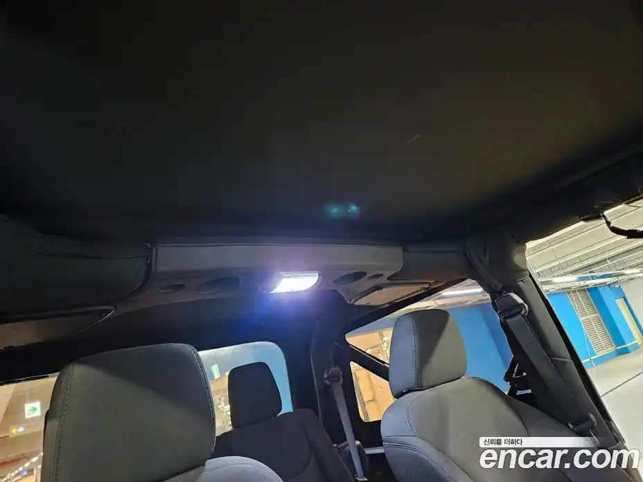 Jeep Wrangler 2017 3.6 Автомат в Москве № 360601, фото 18