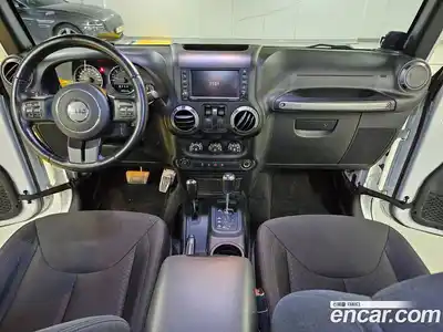 Jeep Wrangler 2017 3.6 Автомат в Москве № 360601, миниатюра 7