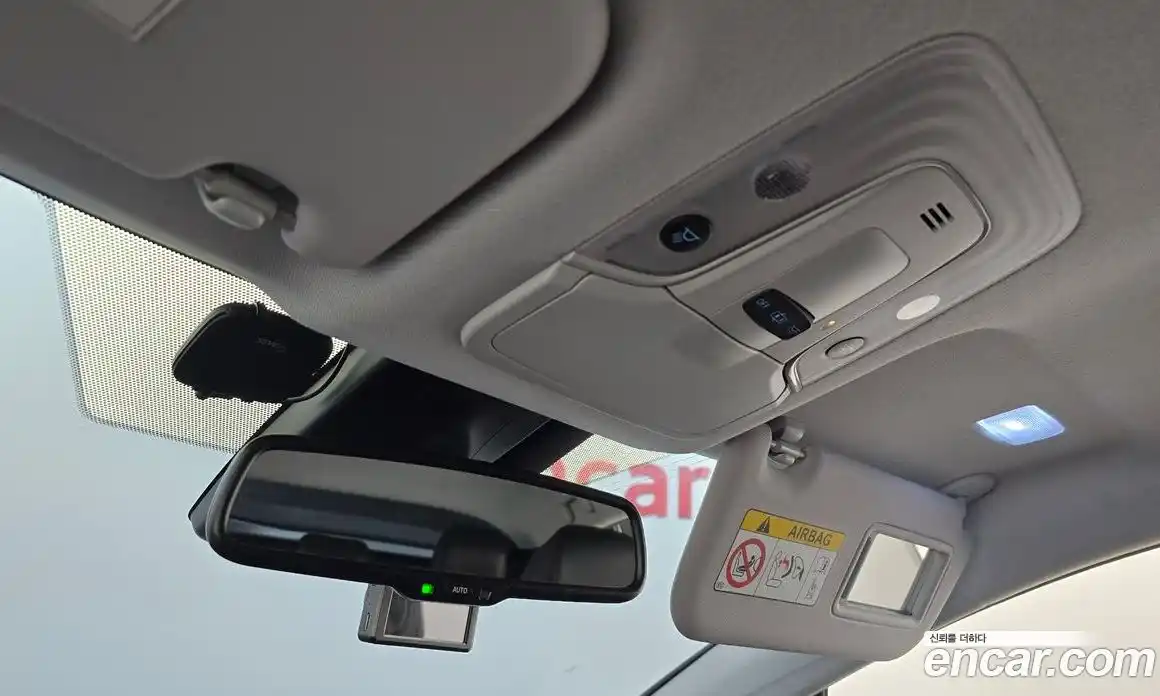 Toyota Prius 2020 1.8 Автомат в Москве № 361104, фото 18