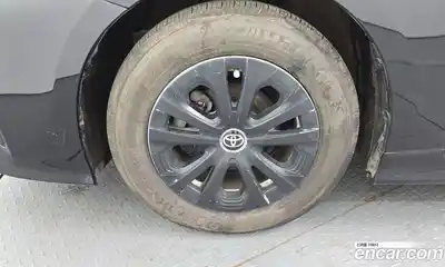 Toyota Prius 2020 1.8 Автомат в Москве № 361104, миниатюра 5