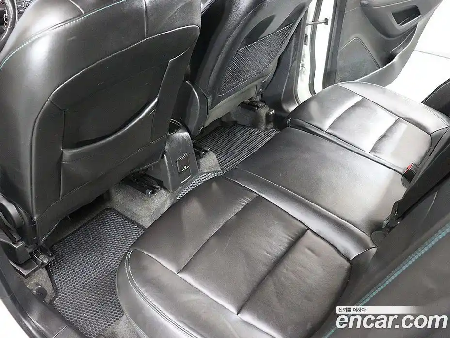 Chevrolet Trax 2015 1.4 Автомат в Москве № 36650, фото 11