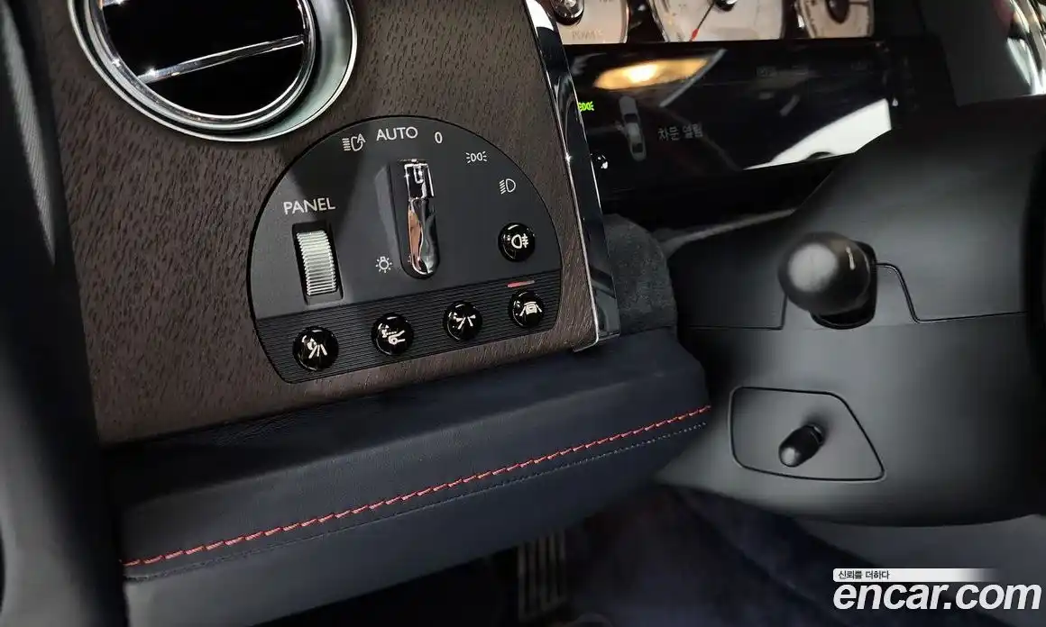 Rolls-Royce Wraith 2019 6.6 Автомат в Москве № 366815, фото 14