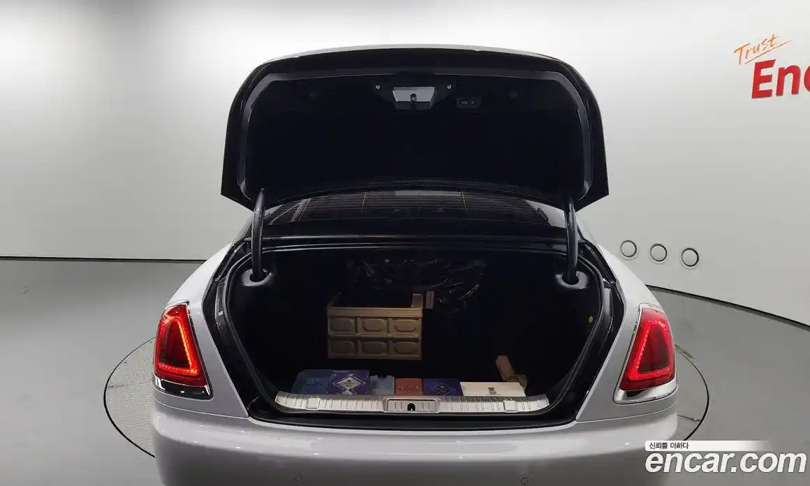 Rolls-Royce Wraith 2019 6.6 Автомат в Москве № 366815, фото 20