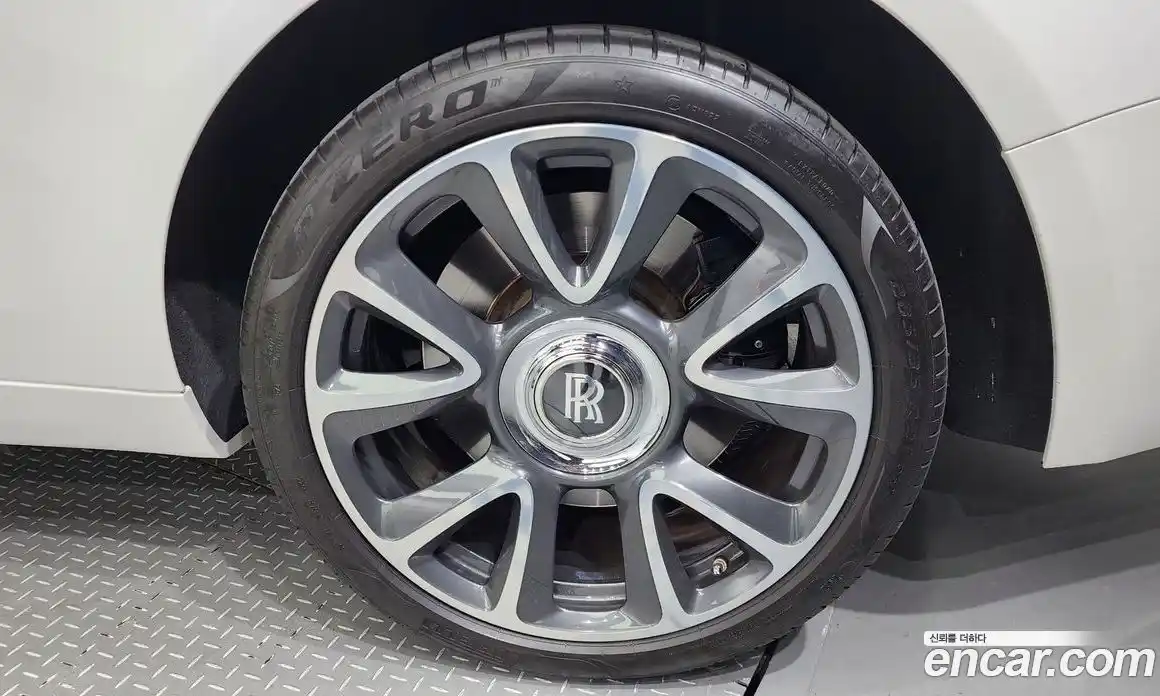 Rolls-Royce Wraith 2019 6.6 Автомат в Москве № 366815, фото 5