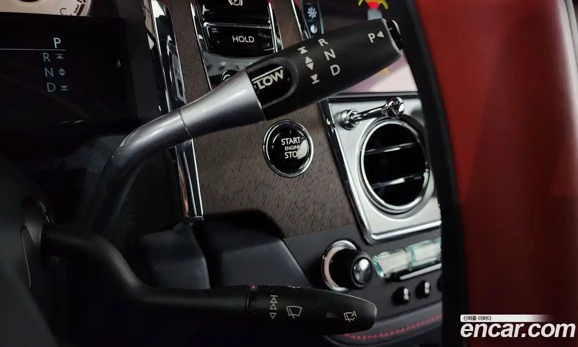 Rolls-Royce Wraith 2019 6.6 Автомат в Москве № 366815, фото 9