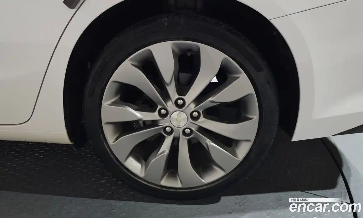 Chevrolet Malibu 2018 2.0 Автомат в Москве № 37492, фото 12