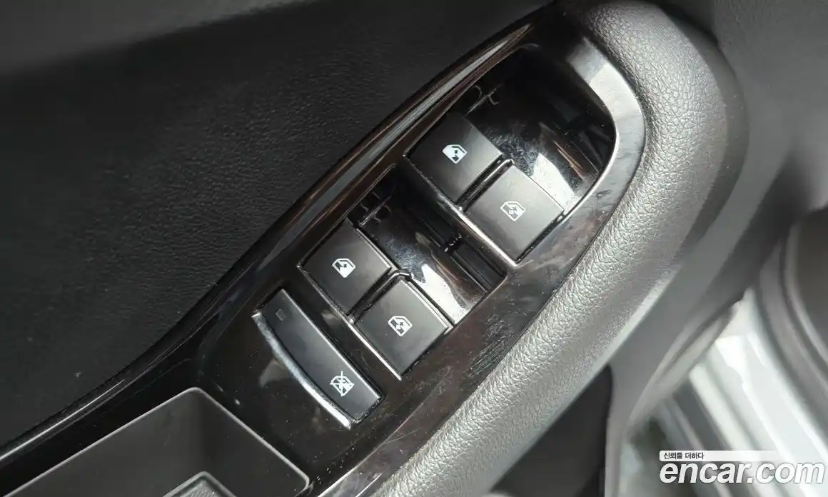 Chevrolet Orlando 2014 2.0 Автомат в Москве № 37864, фото 7